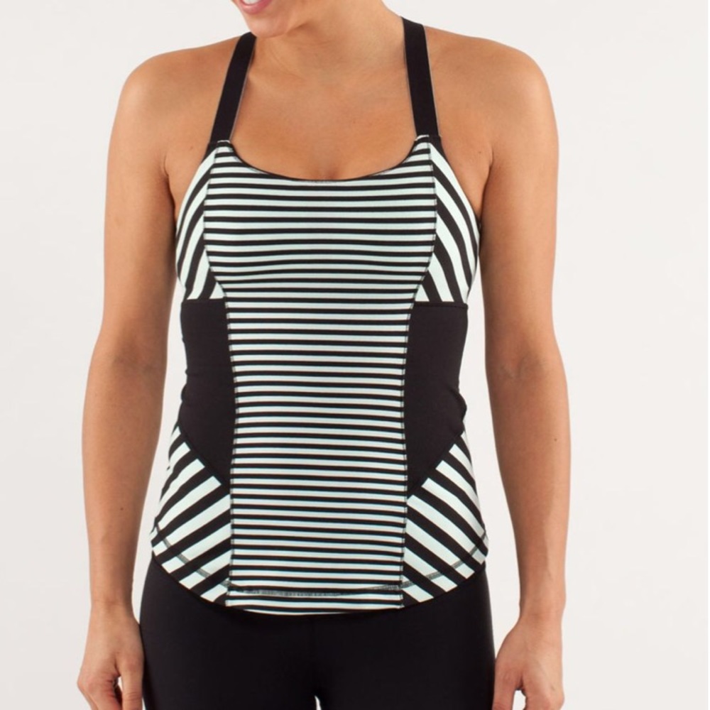 ☀️Lululemon Work It Out Striped Tank Top Size 4